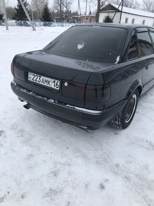Продам ауди 80 б4