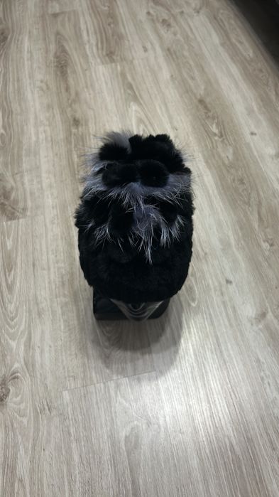 Шапка от естествен косъм