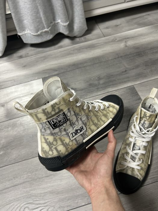 Adidasi dior marime 44