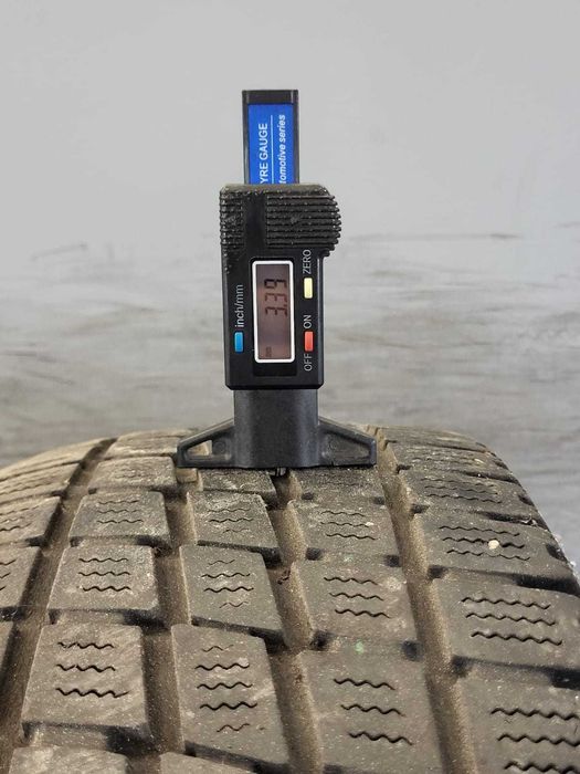 Anvelopa 195/60 R16C, Iarna, Toyo, DOT 2012