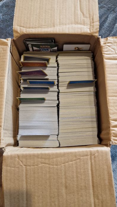 1500 de pokemoni