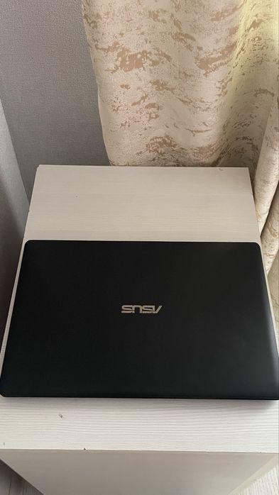 Продам ноутбук, сатылады