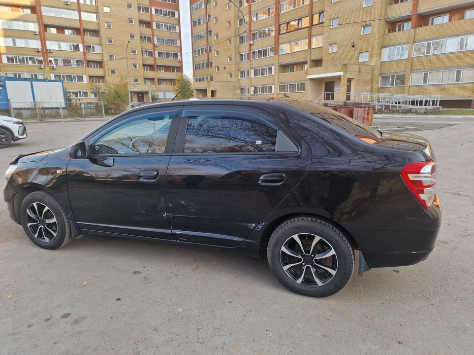 Продам машину в хорошем