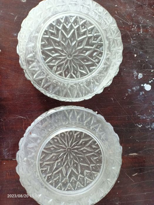 Продаю два плафона