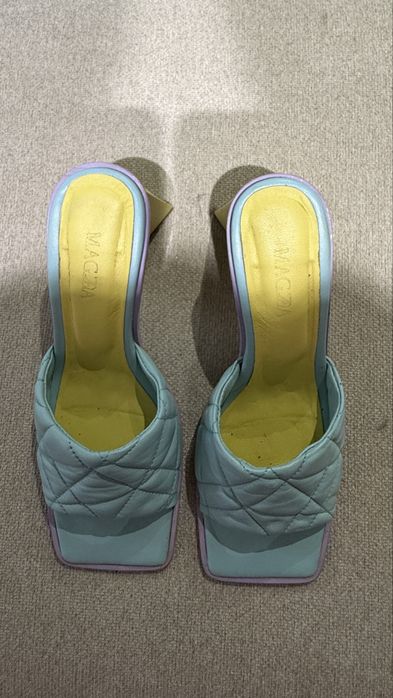 Papuci eleganti,turcoaz!Mar.39-40!