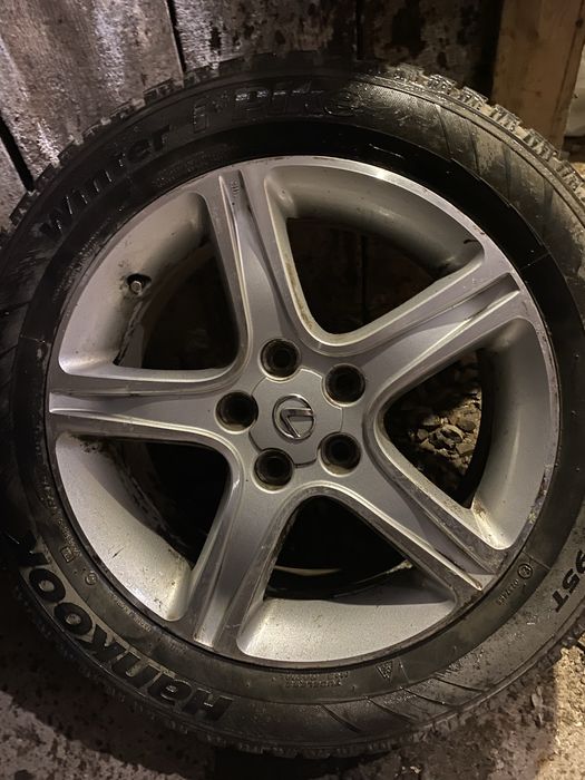 Продам диски с резиной R17