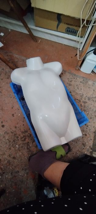 Продам манекены детские