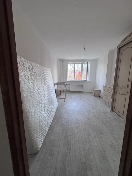 Продам срочно 2 комн кв