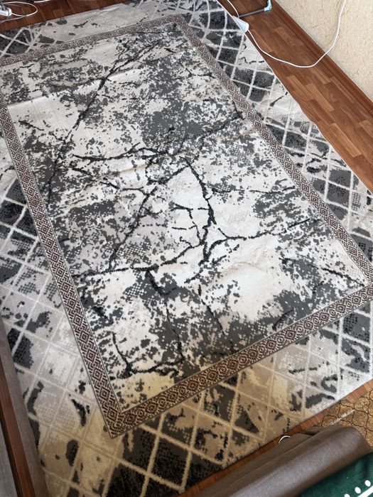 Продам новый ковер