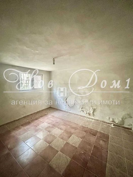 Продава се Къща в Варна, Галата - 380 кв.м за 843 €/кв.м - Снимка #3