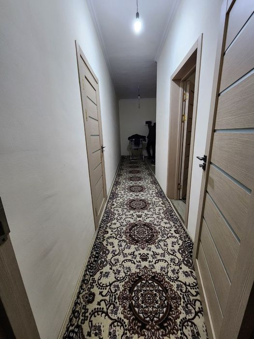 Motrid 3 etaj  sotiladi