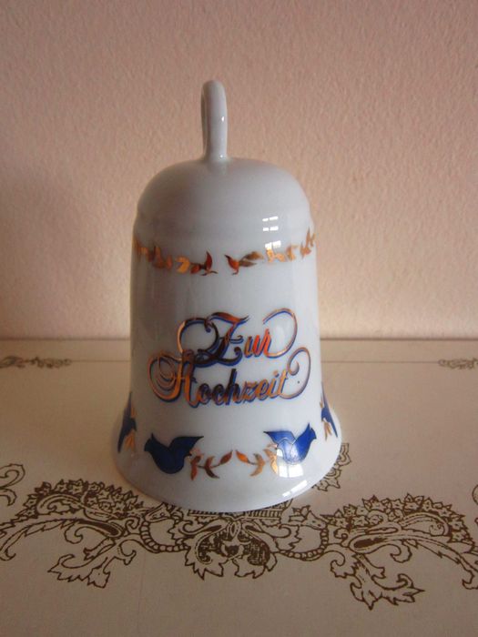 cadou rar Clopot colectie portelan  pictat aur Germany anii"70