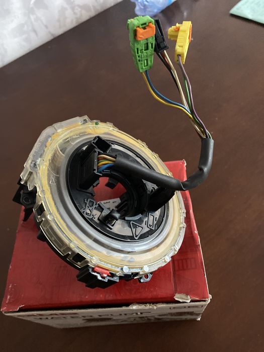 Подрулевой шлейф