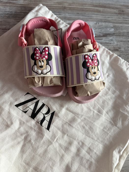 Детски обувки Zara 22-23 номер, маратонки Nike 22 номер
