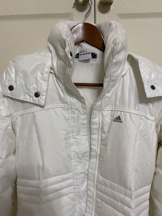 Фирменный пуховик Adidas