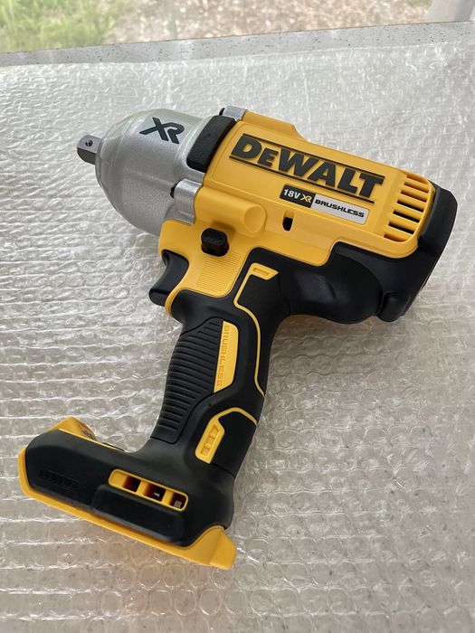 DeWALT DCF 899 XR. Masina De Insurubat Cu Impact, Cu Patrat De 1/2,  Original Nou !