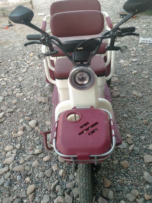 Продам трицикл срочно