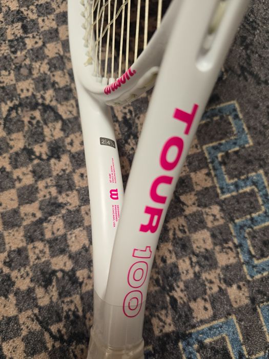 Wilson 100 Tour 285 grame, nouă