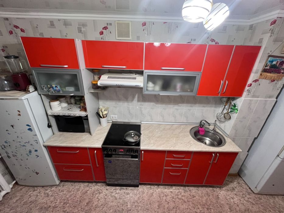 Продам кухонный гарнитур