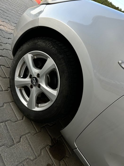 KIA Rio 2012 — imagine 3
