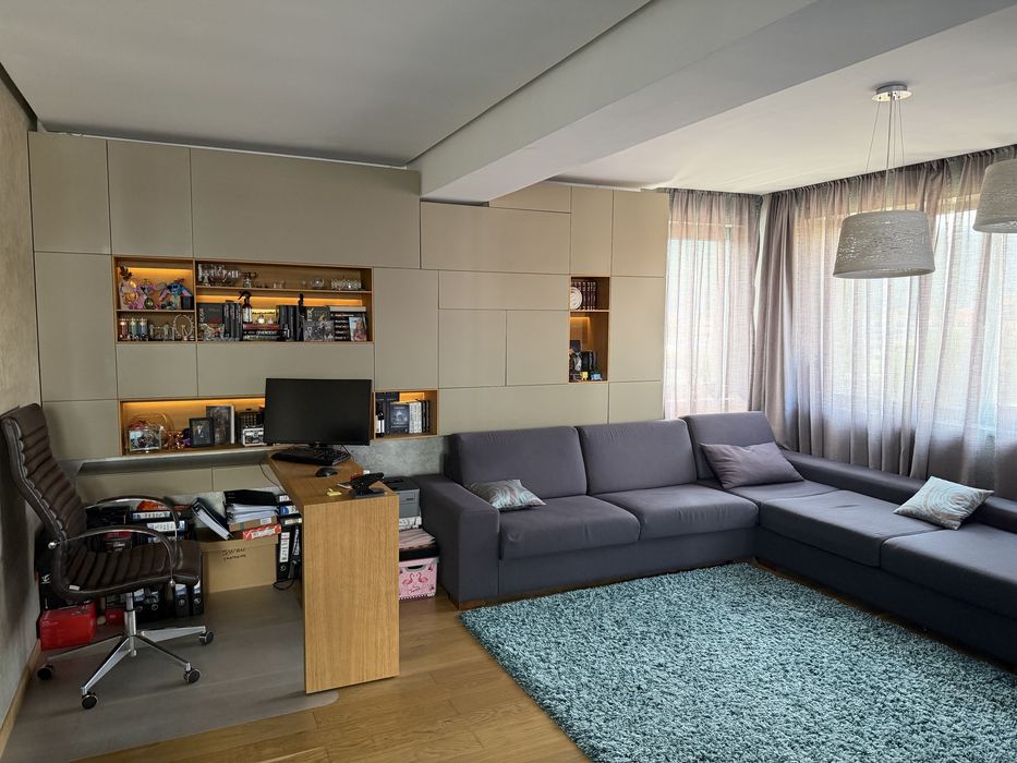 Biblioteca Living + Canapea extensibila