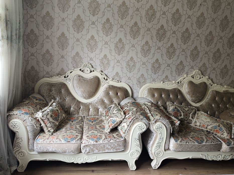 Уголок 2дивана 1кресло