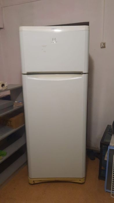 Холодильники с доставкой