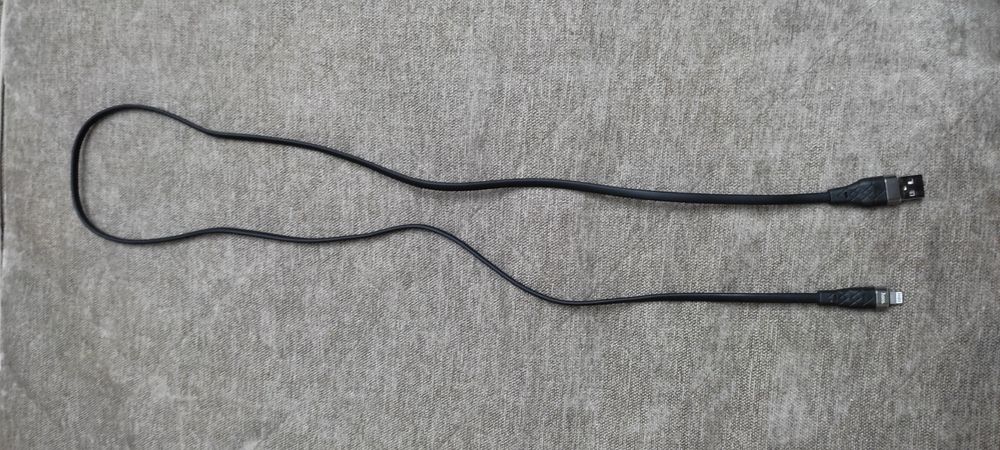 Переходник шнур картплей . переходник от телефона к мониторы машины