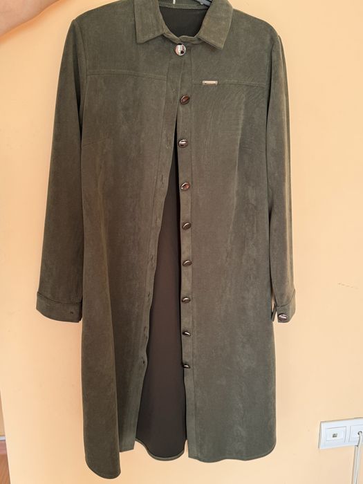 Продам платье на пуговицах , размер Стандарт