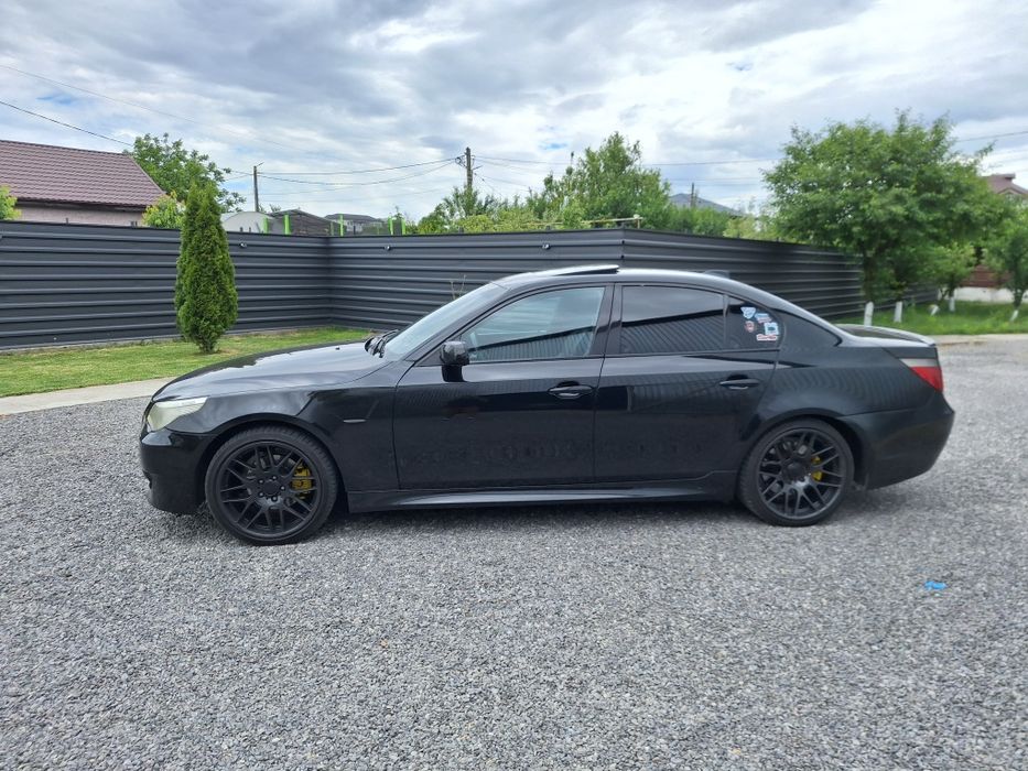 Vând Bmw E 60 525