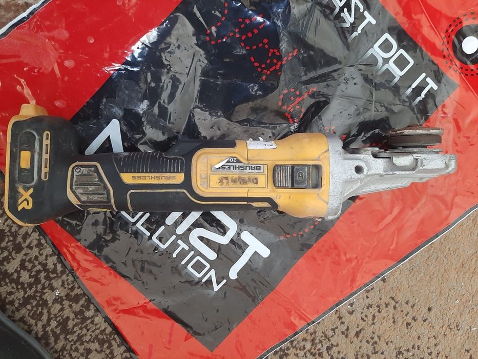 Devalt flex.polizor dcn405f brushles