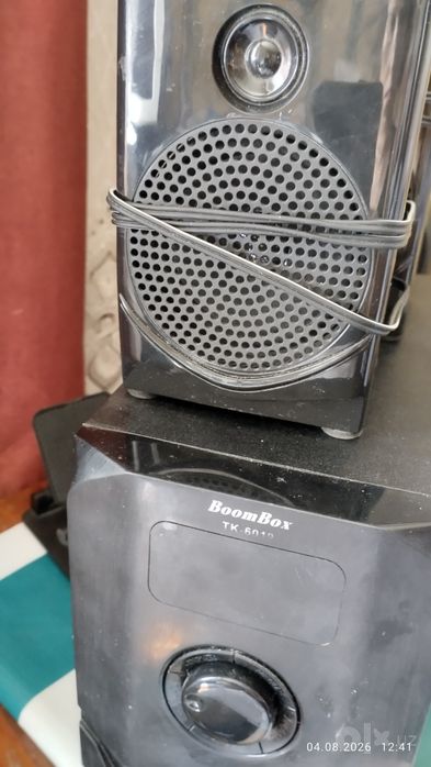 Калонку BoomBox.