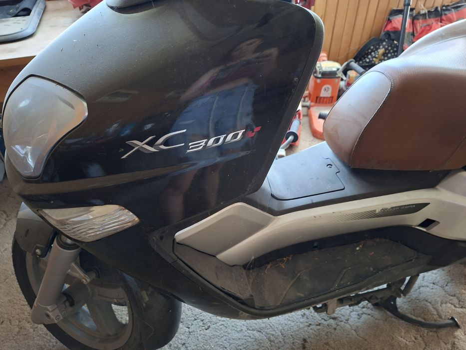 Xc300 ,preț 1600 negociabil