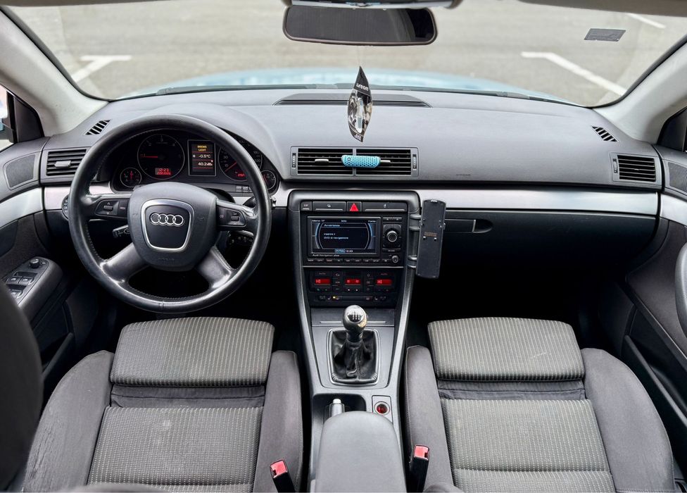 Vand Audi A4 B7/ 2L Diesel 140 cp/ An 2006!