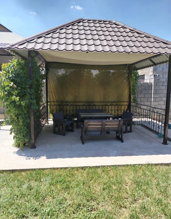 Садовая мебель из дерева.