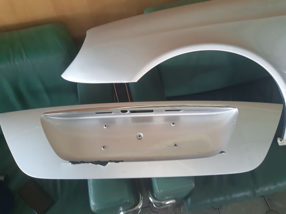 На мерс w211 капот,  крыло и т. Д