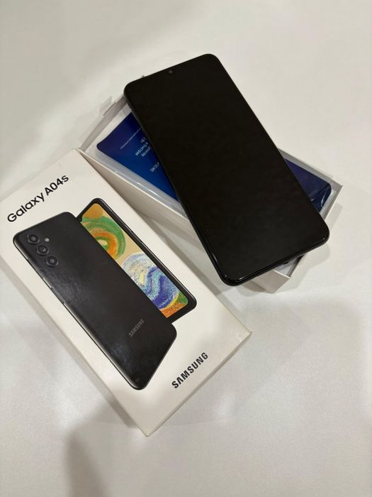 Продам телефон Samsung A04s