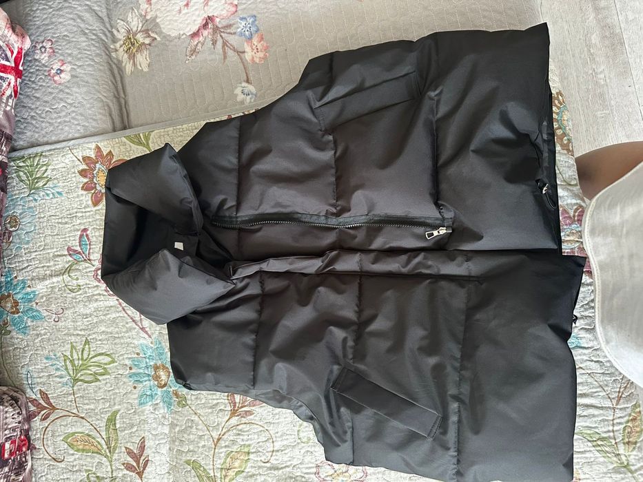 Продам новую жилетку