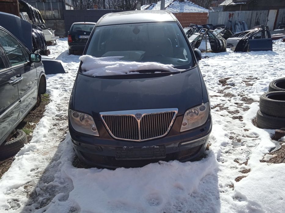 Ланчия федра на части