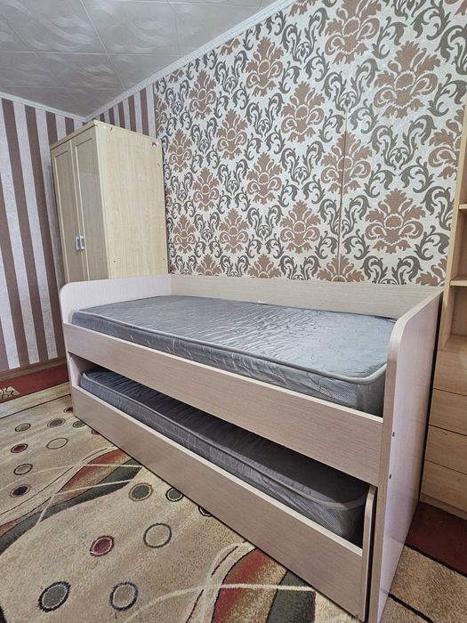 Продам кровать двухместную