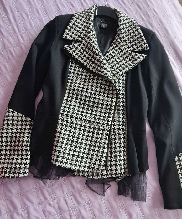 Яке на марката Lucy Fashion