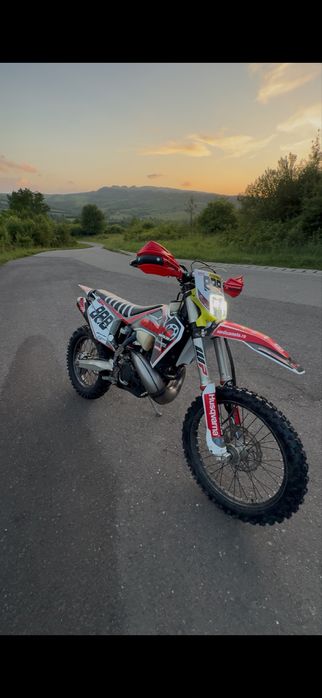 Husqvarna te250tpi 2021