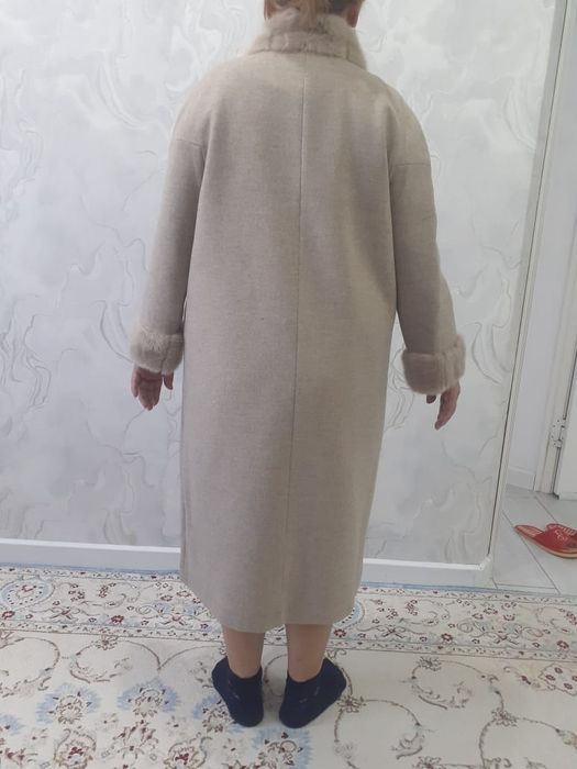 Продается пальто