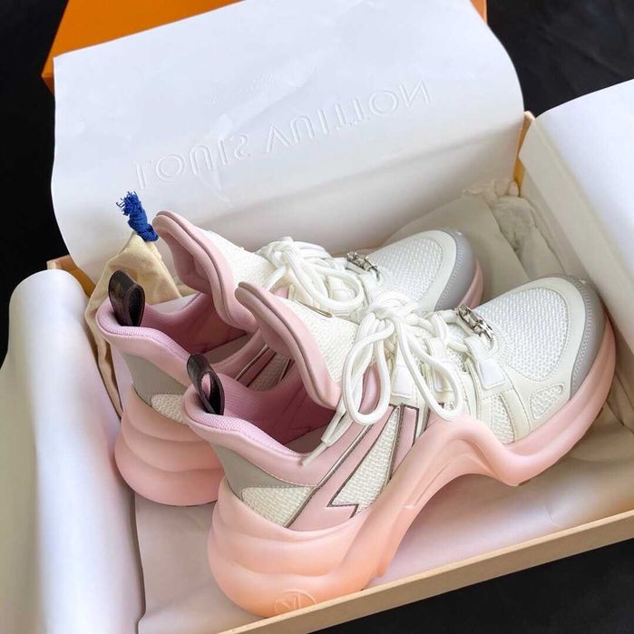 Adidasi dama Louis Vuitton Archlight Premium