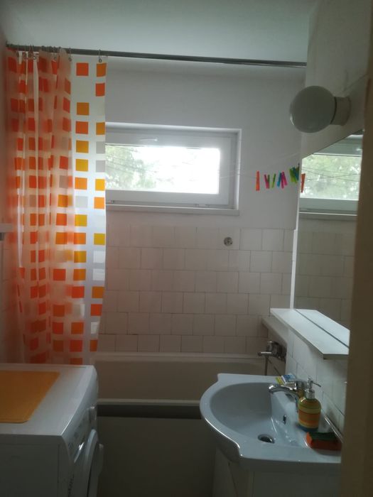 Inchiriez apartament 2 camere Cornisa Bistritei DIRECT PROPRIETAR