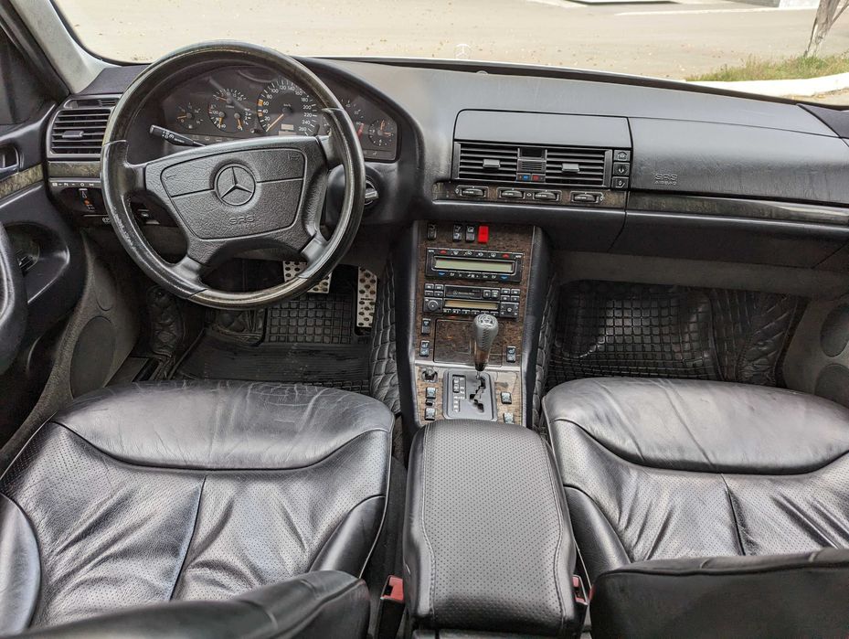 Mercedes Benz w140