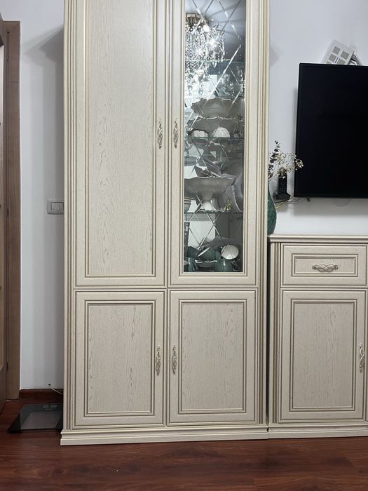 Продам стенку в отличном состоянии