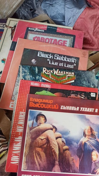 Продам грам пластинки