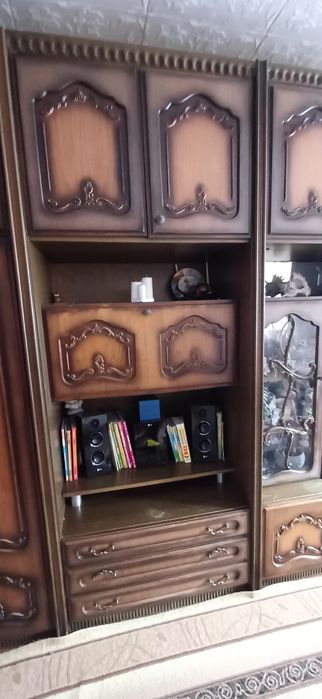 Продам стенку в гостиную