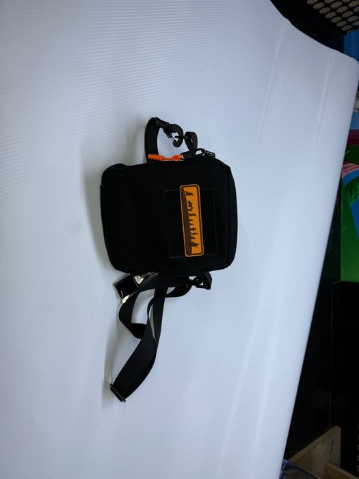 Сумки через плечо